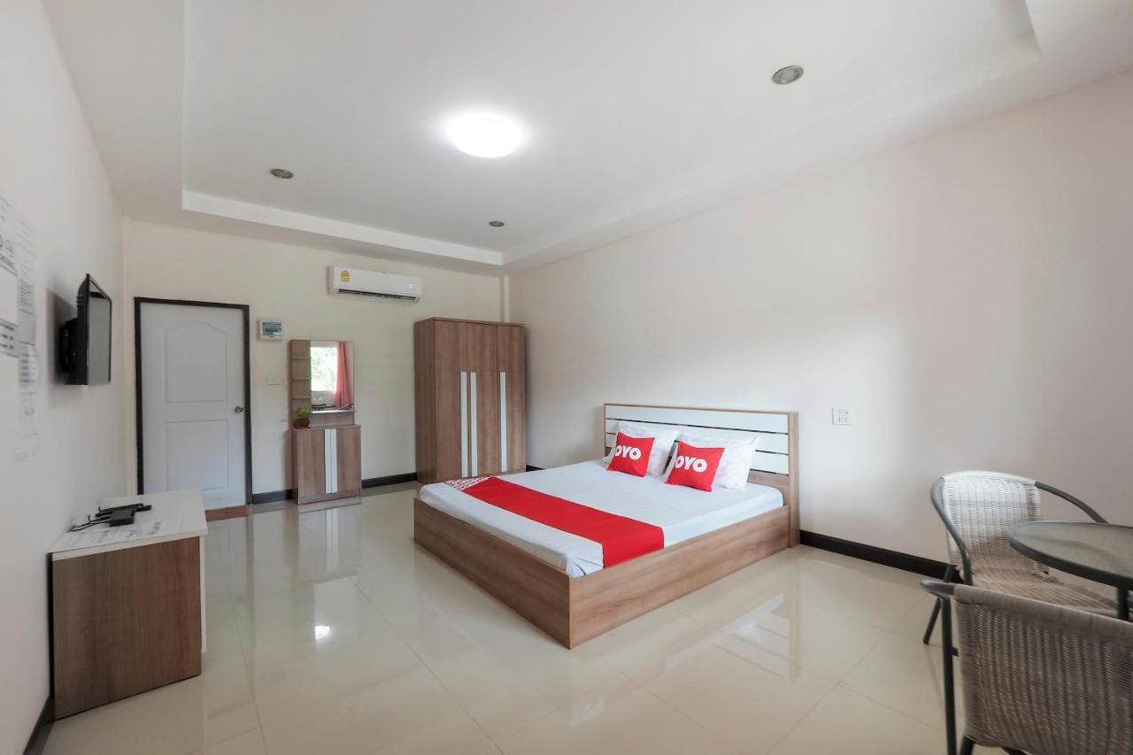 Oyo 75339 Full Frame Resort Канчанабури Экстерьер фото
