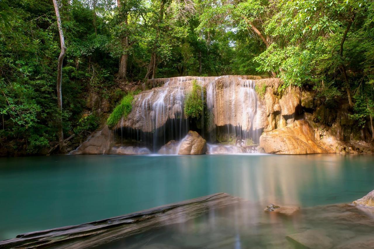 Oyo 75339 Full Frame Resort Канчанабури Экстерьер фото