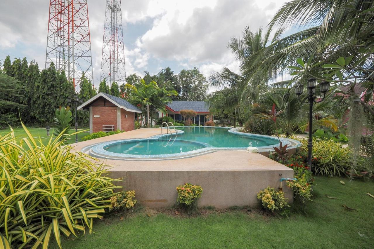 Oyo 75339 Full Frame Resort Канчанабури Экстерьер фото